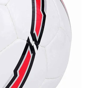 Nouveau design de ballon de football en PU, panneaux sérigraphiés blancs, cousu à la machine, ballon de compétition, logo et taille personnalisés, fabriqué au Pakistan - Product Image 5