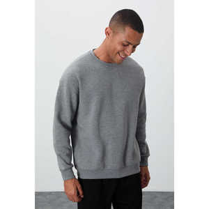 เสื้อสเวตเชิ้ตคอกลมทรงหลวมพื้นฐานสำหรับผู้ชาย Tommylife Wholesale รุ่น 88418 สีดำ - BLACK - Product Image 2