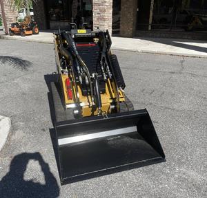 2025 <b>Boxer</b> 700HDX <b>Stand</b>-On Skid Steer Loader Perkins Engine HYDAC Hydraulic Pump Diesel Heavy Duty Mini Track Loader with Bucket - Product Image 3