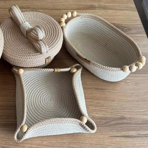 Manteles individuales tejidos Placas de cargador de ratán redondas Manteles individuales de algas marinas Cargadores de placas de paja duraderos y almohadillas de algas marinas - Product Image 1