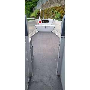 Bateau à appâts motorisé Buster L2 60 CV 5,13x1,99m Sport Boot - Product Image 5