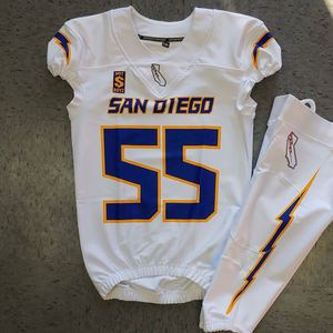 Uniformes de Club Escolar de entrenamiento con camiseta de fútbol con logotipo personalizado al por mayor y uniformes de fútbol americano sublimados personalizados para hombres - Product Image 3