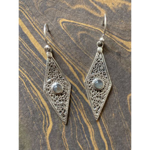 ต่างหูทองคำ 18K รูปทรงเรขาคณิตประดับลาบราโดไรต์ โกเมน มุก เพชร โทแพซ รูปดอกไม้ น่ารัก เหมาะสำหรับงานแต่งงาน-น้ำหนัก 4.9 กรัม - Product Image 1