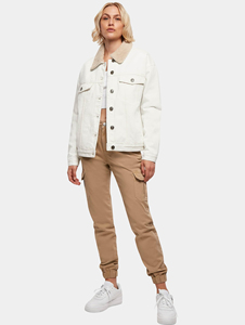 New Arrival Latest <b>Beige</b> <b>Women's</b> OEM <b>Denim</b> <b>Jacket</b> With Sherpa Lining Button Fastening Designed For <b>Women</b> For All Seasons Comfort - Product Image 4