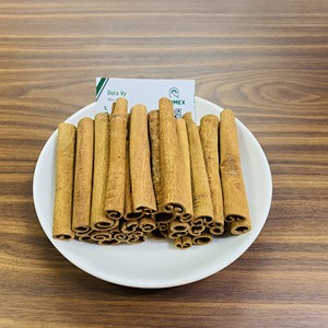 Rollo vietnamita de alta calidad Cinnamomum/ Kurundu/ Cassia-Asequible, listo para exportación - Product Image 3