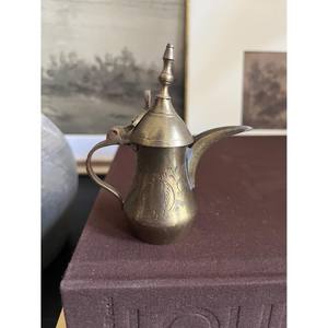 Cafetière vintage en laiton avec gravure Dallah Qualité incroyable à prix raisonnable - Product Image 5