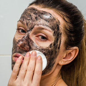 ผงถ่านกัมมันต์ขัดผิวหน้าทำความสะอาดล้ำลึกป้องกันสิวล้างพิษและขัดผิวสินค้าตราโรงงาน OEM - Product Image 4