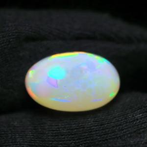 Ópalo Welo Etíope Natural de 9.65 CT, Corte Oval Cabujón, Patrón de Panal Liso, Color Blanco, Ópalo de Gelatina, Juego de Color de Grado Superior, Tercera Categoría - Product Image 1