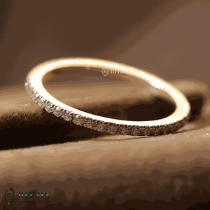 Unique 0,54 TCW forma redonda Moissanite Diamond Full Eternity Wedding Band Joyería exclusiva regalo para ella - Product Image 1