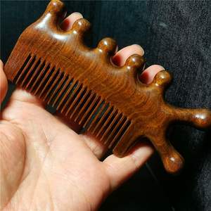 USUARIO MEJOR viaje portátil estilo chino hecho a mano sándalo pintado tallado peine de madera - Product Image 1