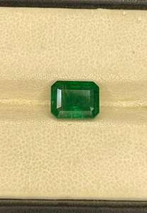 Gema de Esmeralda Verde Natural con Corte Octogonal. Esmeralda para Anillo. - Product Image 3