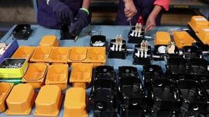 Abrazadera de conector de barra colectora DSL para grúas EOT, montaje de junta de aluminio y cobre, accesorio de riel de alimentación Industrial - Product Image 2