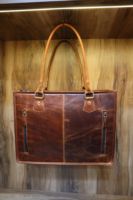 Sac fourre-tout en cuir de vachette à poils, de qualité supérieure, avec franges, orné de motifs floraux et de motifs sculptés à la main, style western, avec compartiment dissimulé pour armes de poing, sac à main pour femme