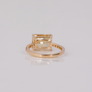 Anillo de compromiso de diamante cultivado en laboratorio de corte radiante amarillo clásico chapado en oro plateado anillo de ajuste de pavé de diamante de corte redondo rosa de moda - Product Image 5
