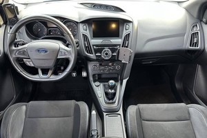 Buena oferta para Ford Focus RS AWD listo para enviar - Product Image 6