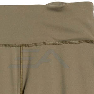 Nouveau style, legging pour femme sur mesure, couleur unie, spandex/nylon, respirant, évacuant la transpiration, fabriqué au Pakistan - Product Image 6