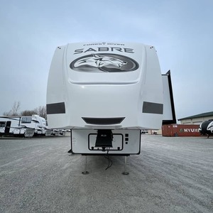 Nueva Caravana F-o-r-e-s-t R-i-v-e-r Sabre 32G-K-S 2026 en Venta - Product Image 1