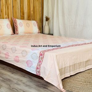 ชุดเครื่องนอนผ้าปูที่นอนพิมพ์ลายด้วยมือแบบอินเดีย ซางาเนรี พร้อมปลอกหมอน - Product Image 5