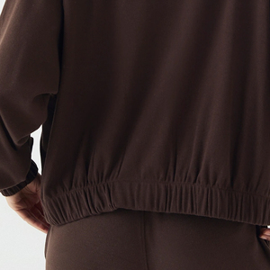 Sudadera de Color Sólido para Mujer, Acabado Liso, Ajuste Cómodo con Cierre de Cremallera, Material Suave para Mayor Comodidad, Logotipo Personalizado - Product Image 6