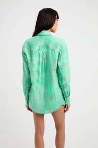 Ensemble de week-end en lin et coton biologique, short à rayures vertes et blanches, bas imprimé, cordon de serrage sécurisé, taille élastiquée - Product Image 6