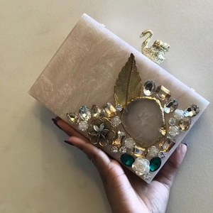 Bolso de Mano de Resina Ecológico Hecho a Mano, Bolso de Diseño Único, de Lujo, al Mejor Precio, Diseño Decorativo, Calidad Estándar - Product Image 1