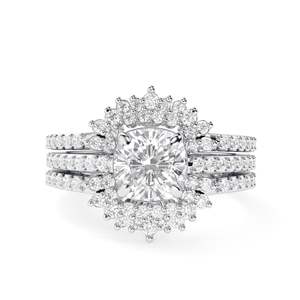 Bague de fiançailles Double Halo en diamant taillé en coeur pour elle - Product Image 6