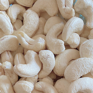 เมล็ดเม็ดมะม่วงหิมพานต์ออแกนิกจากเวียดนาม - Product Image 1