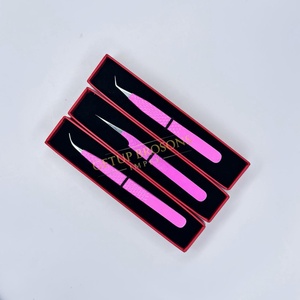 Pince à épiler professionnelle pour extensions de cils Getup Brosons Impex en acier inoxydable, isolation à 45 degrés, revêtement poudré rose - Product Image 2