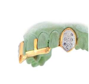 Grillz personnalisé 2 dents avec crocs Grillz opale blanche/925 Silver Slugs Grillz - Product Image 2