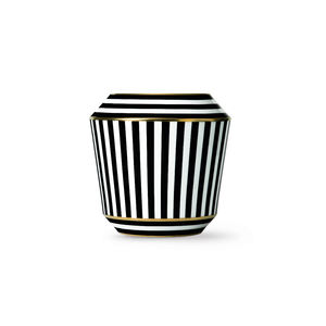 Premium Quality Handcrafted Metal <b>Flower</b> <b>Vase</b> with Designer Base Customizable Wholesale Wedding & Home Decoration Items <b>for</b> <b>Sale</b> - Product Image 5