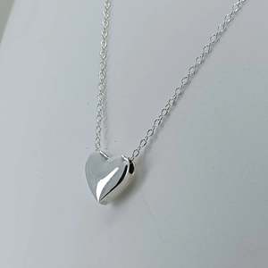 Collar de Plata de Ley 925 Hecho a Mano para Mujer, Colgante en Forma de Corazón, Joyería Elegante para Navidad o Aniversario - Product Image 6