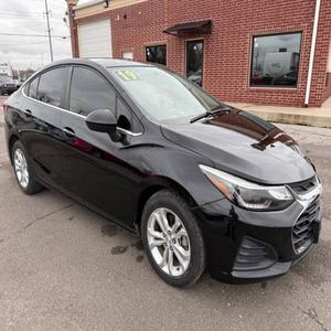 Chevrolet Cruze LT 2019 d'occasion en bon état - Product Image 2