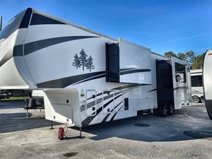 ผู้จัดจำหน่ายรถพ่วงมือสองปี 2021 ยี่ห้อ Red wood รุ่น CROSS ROADS 4001 LK Fifth Wheel - Product Image 4