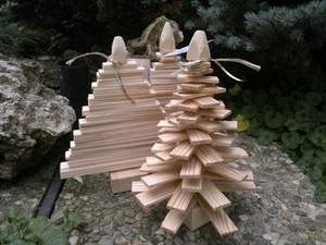 ARBRE DE NOËL RUSTIQUE DÉCORATION ÉCOLOGIQUE CADEAU FAIT MAIN Arbre en bois ornemental Fabriqué en cerisier un arbre pour toute saison - Product Image 3