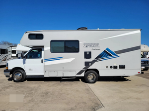 Camping-car d'occasion en bon état, modèle C-O-A-C-H-M-E-N RV C-R-O-S-S TRAIL 23XG 2022, haute performance, disponible à la vente - Product Image 6