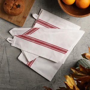 Serviette de cuisine en coton recyclé Vintage Strips en rouge pour la cuisine de golf - Product Image 6