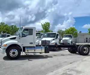 Camión Kenworth T380 de Eje Único, Cabina y Chasis Usados, Cabina Regular, Bajo Kilometraje, Envío Mundial, Calidad Superior 2025 2026 - Product Image 2