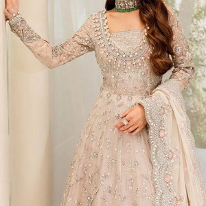 Majestic Bridal <b>Wedding</b> <b>Dress</b> With Full Skirt Sparkling Sequins And Royal Design Ideal For Bride Glamorous <b>Wedding</b> Ceremony - Product Image 5