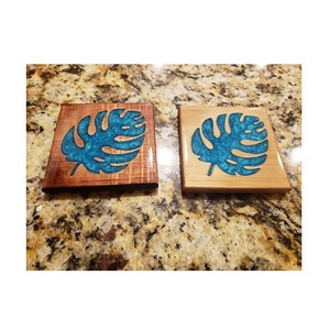 Juego de 4 Posavasos de Madera con Resina Epoxi, Diseño Moderno y Lujoso, Personalizado con Hojas de Resina, Producto de la India - Product Image 6