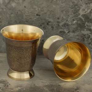 Verre en métal au design haut de gamme de haute qualité et à la demande Verre en cuivre le plus vendu pour la maison et les ustensiles de cuisine au prix le plus bas - Product Image 2