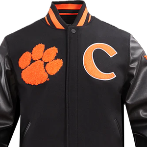 Veste universitaire de qualité supérieure, broderie de logo personnalisée, manches longues en cuir véritable chauffantes, laine unie, bouton d'hiver - Product Image 2