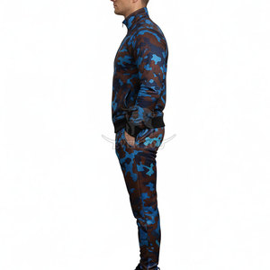 Ensemble de survêtement camouflage pour homme de haute qualité, deux pièces, tissu respirant et style streetwear - Product Image 2