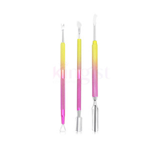 ที่ดันหนังกำพร้าที่ตัดเล็บทำจากสเตนเลสสตีลสีล้วนชุบทองมีฉลากตามต้องการ - Product Image 1