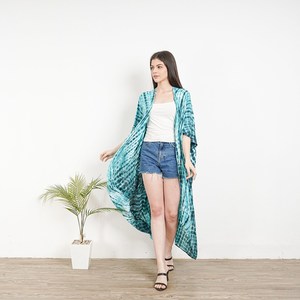 Kaftan hecho a mano Flowy Comfort Tie-Dye para estilo sin esfuerzo Tie Dye Kaftan para mujer Casual Elegance - Product Image 2