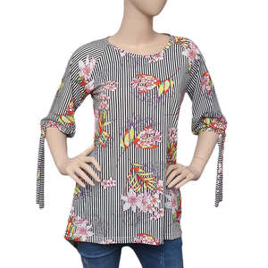 เสื้อถักพิมพ์ลายสำหรับผู้หญิง - สีดำและสีขาว - Product Image 3