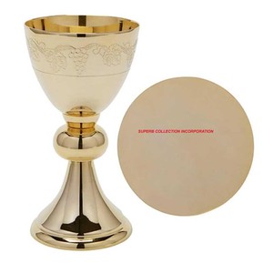 Calice en laiton Ciborium doré de haute qualité Artisanat en métal le plus vendu Fabriqué en Inde - Product Image 2