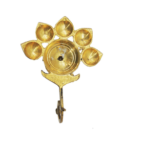 Accesorios de latón Diyas Pooja Lotus Diyas para decoración del hogar Festival decoración regalos de Navidad regalo de Diwali - Product Image 1