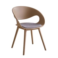 Chaise de conférence moderne en plastique PP empilable pour salle de réunion, siège léger pour événements, banquets, bureau, hôtel, école