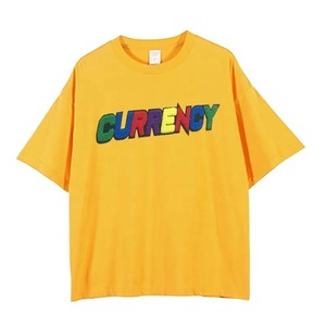 เสื้อยืดคอวีปักผ้ากำมะหยี่สำหรับผู้ชายวัสดุโพลีเอสเตอร์/ ผ้าฝ้ายสีเหลืองออกแบบได้ตามต้องการ - Product Image 1