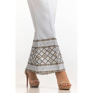 Pantalon évasé blanc 100% soie brute imprimé au bloc, taille haute avec broderie à la main, tissu crêpe TR-24-22 - Product Image 1